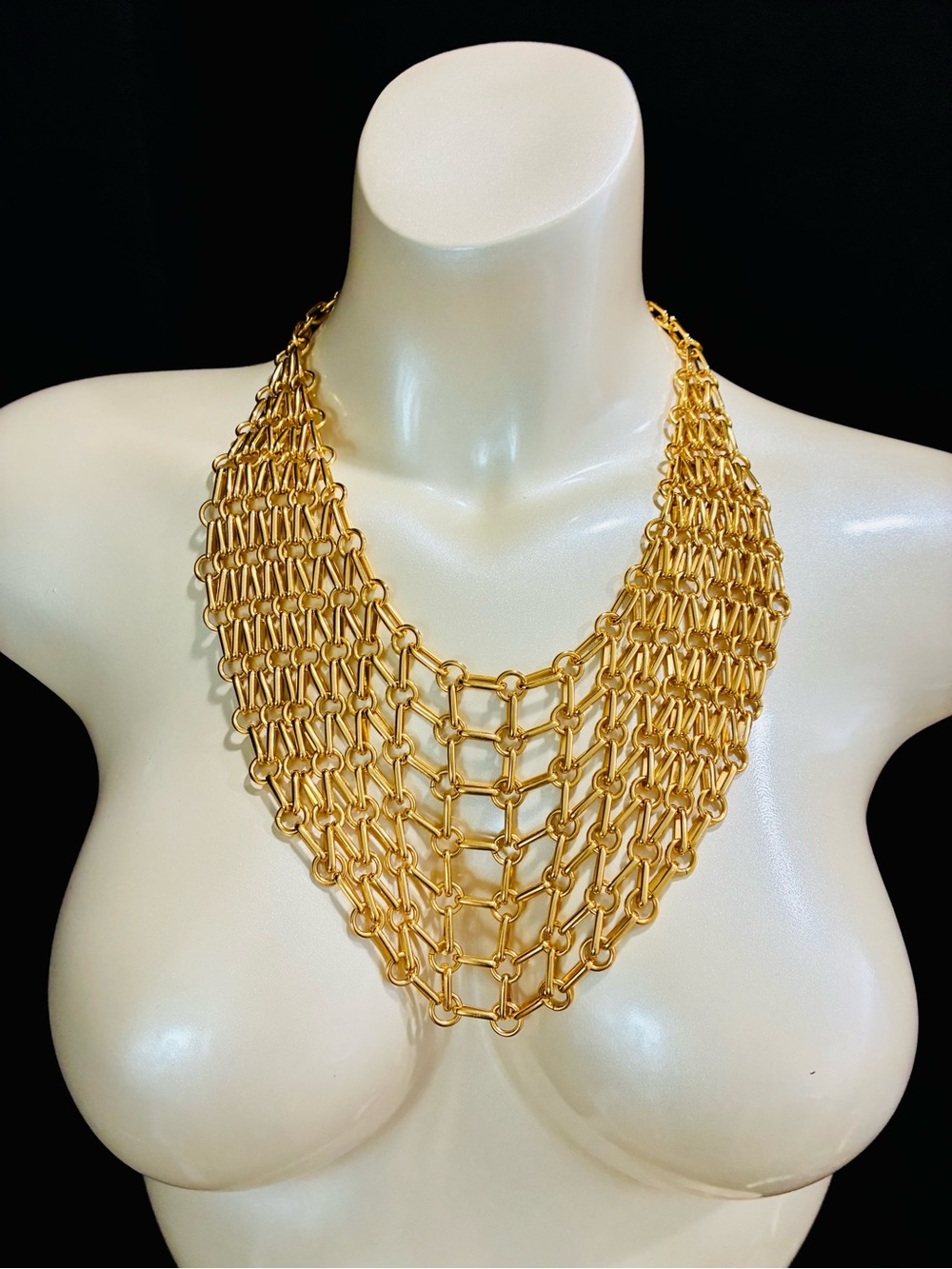 Sexy Gold Chainlink Multi-Strand Statement Bib Necklace Contemporary Like New
